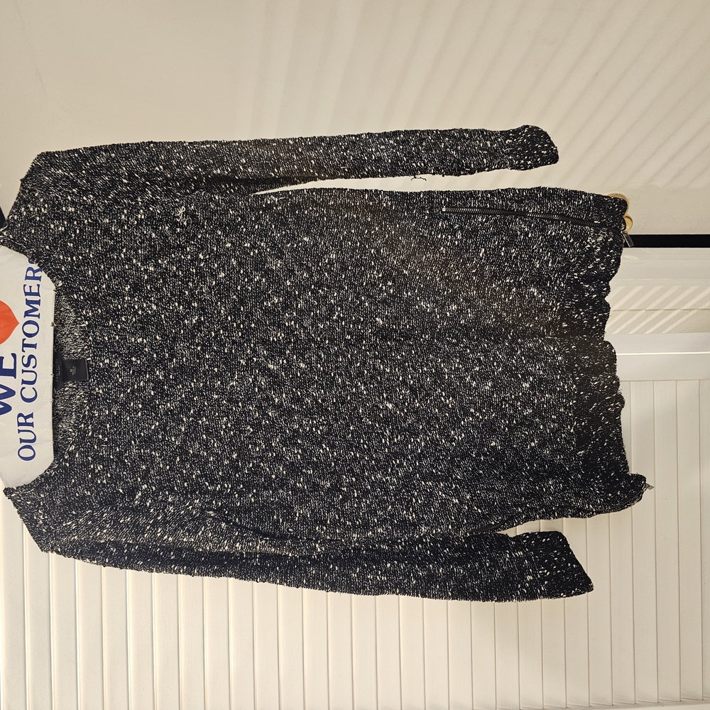 Women's Black and White Sweater